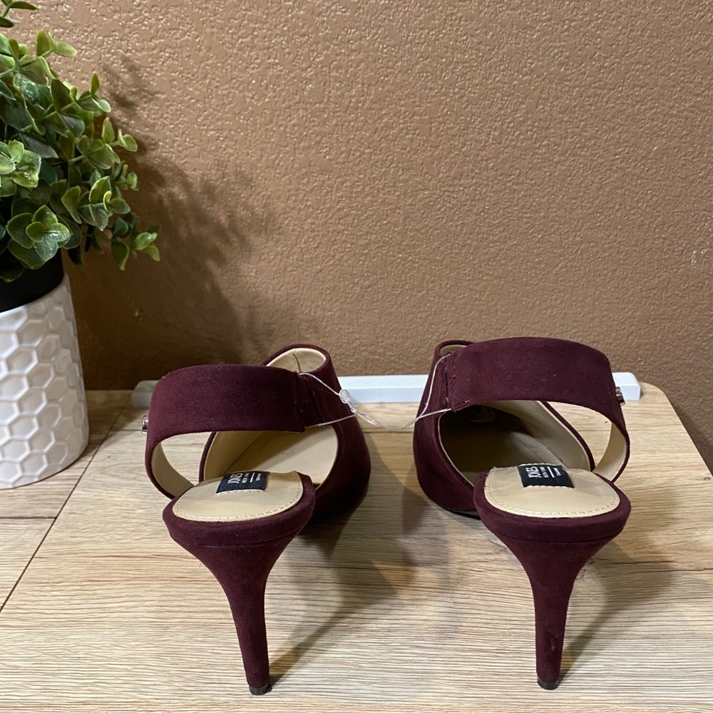Jones New York Suede Chloe Maroon Heels Size 8.5 - Picture 8 of 10